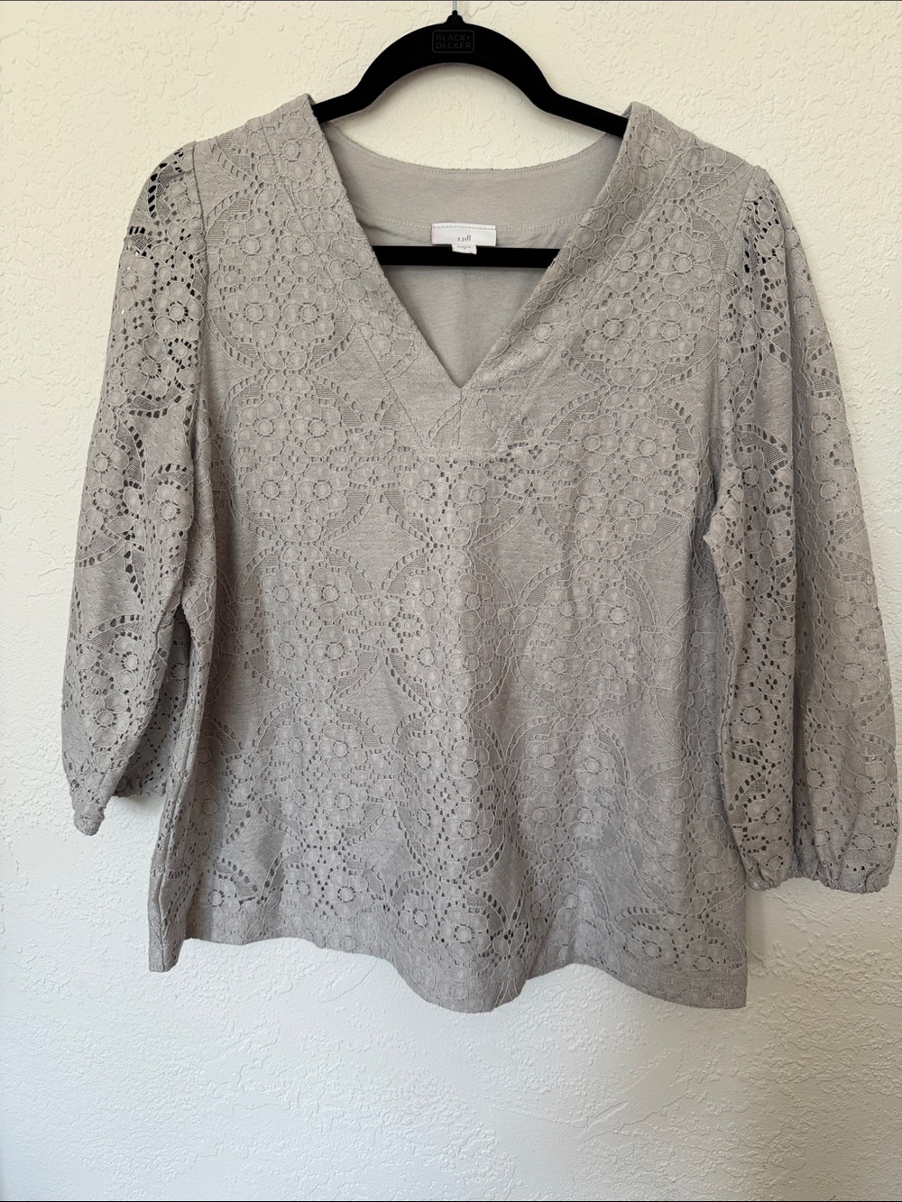 J. Jill Lace Eyelet V-Neck Tunic in Light Grey